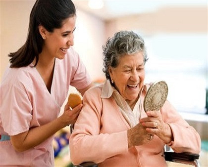 Hasta Ve Yaşlı Öz Bakımına Destek Olacakların Eğitimi