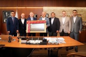 İstanbul Başakşehir Futbol Kulübü Başkanı Göksel Gümüşdağ'dan Başkan Yıldırım'a Ziyaret
