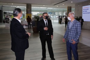 Ümraniye Belediye Başkanı Yıldırım, AVM ve Berberleri Denetledi