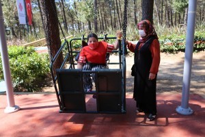 Ümraniye'de Engelli Çocuklar İçin Engelsiz Park