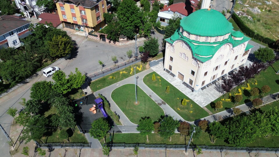 HZ. ÖMER CAMİİ PARKI